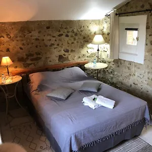 chambre-dhotes-lou-pataclet.hotels-rhonealpes.com/